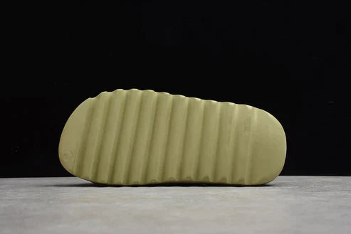 Tênis Adidas Yeezy Slide "Resin"