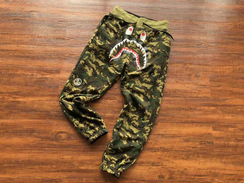 Calça Dulpa Face BAPE x OVO